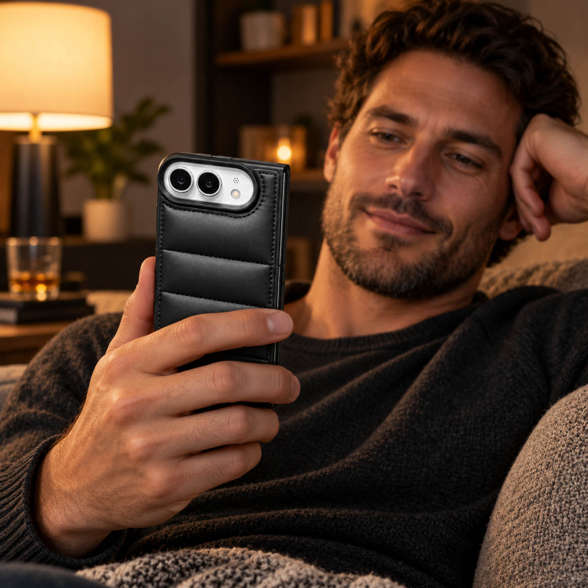 Premium iPhone Case Down Jacket Puffer Style Solid Color Shockproof Anti Drop Non Slip Water Resistant Foldable Protective Phone Cover Case Design