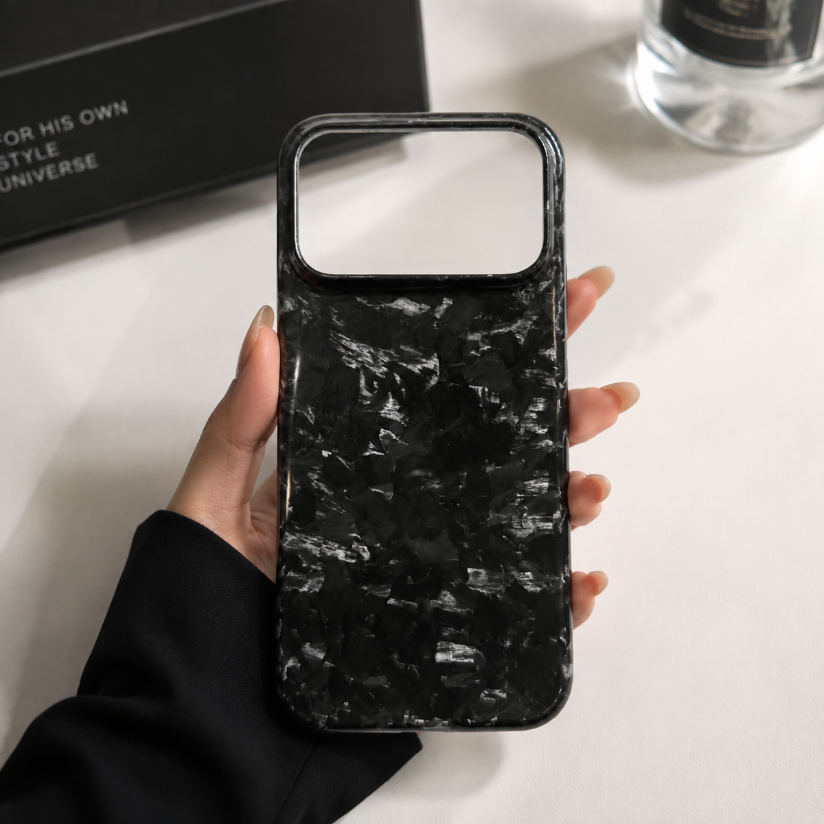 Premium iPhone Case Forged Carbon Fiber Ultra Thin Lightweight Protective Cover Anti Fingerprint Anti Scratch Non Slip Slim Matte Glossy Tough Hard Shell