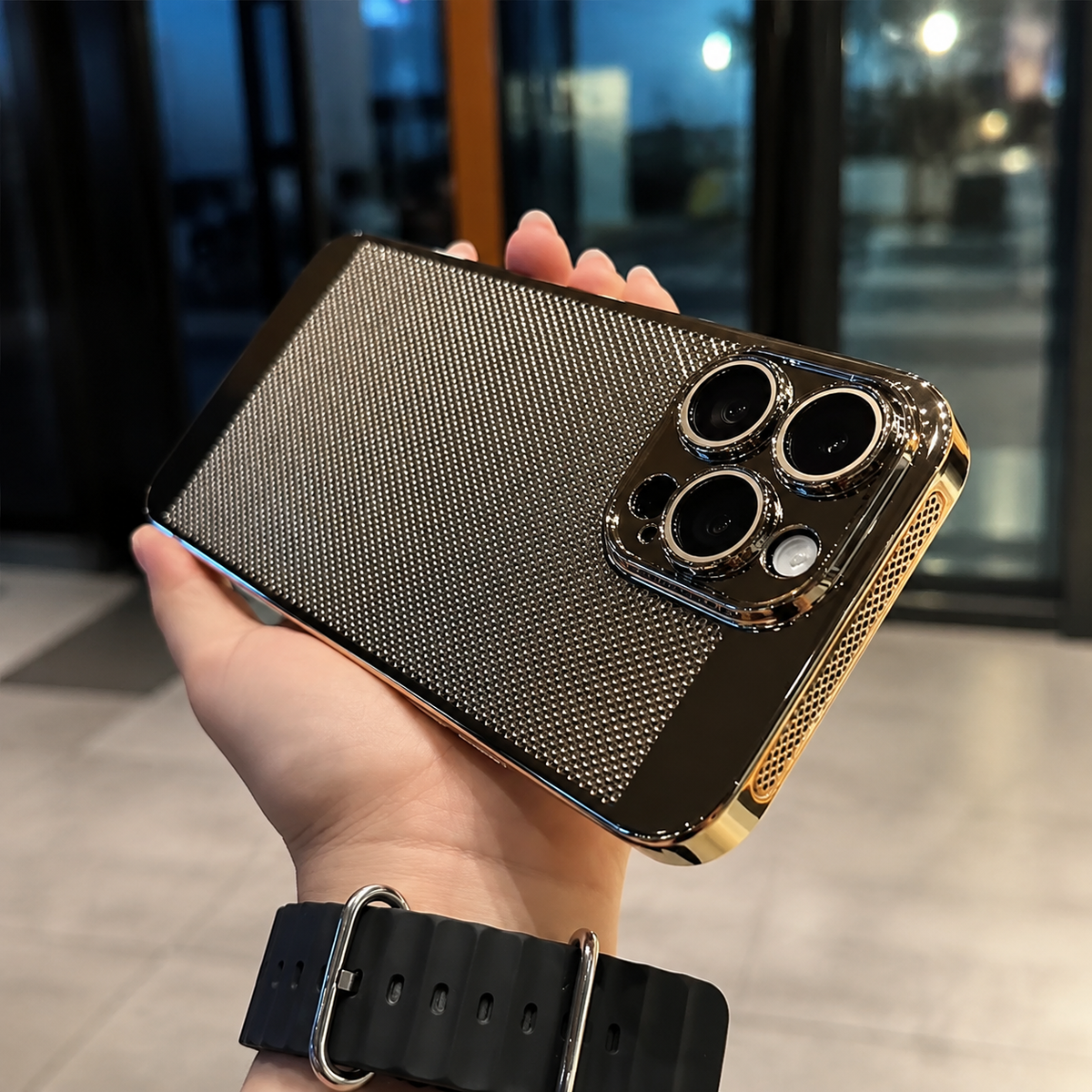 Premium iPhone Case MagSafe Compatible Honeycomb Texture Heat Dissipation Shockproof Protective Cover Camera Lens Protection Slim Design